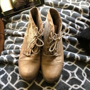 Cute crotchet ankle booties